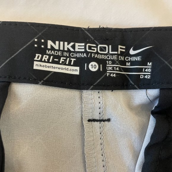NWT - Black Nike Dri Fit Golf Shorts - Picture 6 of 6
